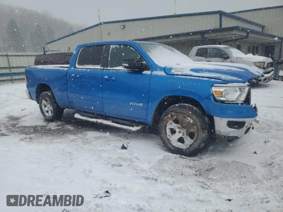 2021 Ram 1500 Big Horn z VIN 1C6SRFMTXMN617332, wystawiony jako Copart lot #46398695 z przebiegiem 42 656 mil mil oraz Szkoda całkowita • Salvage title. Historia ofert i sprzedaży dostępna na DreamBid. Obrazek 4.