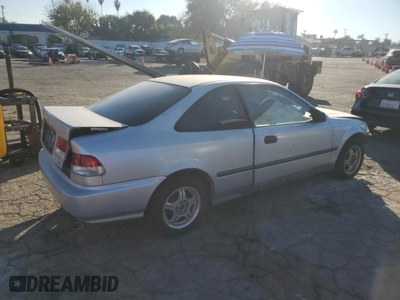 1997 Honda Civic DX with VIN 1HGEJ6125VL011041, listed as a Copart auction lot 83786224 with 208,170 mi miles and Salvage Title. Bid and sale history available at carsss.com. Image 3.