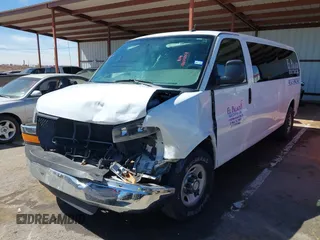 2013 Chevrolet Express Passenger LT with VIN 1GAZG1FG4D1149033, listed as a IAAI auction lot 41679269 with 204,020 mi miles and . Bid and sale history available at DreamBid. Image 17.
