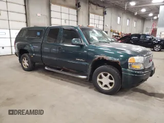2003 GMC Sierra Denali z VIN 2GTFK69U531392799, wystawiony jako Copart lot #78530804 z przebiegiem 179 365 mil mil oraz Tytuł czysty. Historia ofert i sprzedaży dostępna na DreamBid. Obrazek 4.