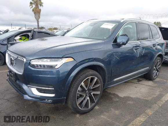 2023 Volvo XC90 Plus with VIN YV4062PN7P1958324, listed as a IAAI auction lot 41817230 with 9,094 mi miles. Bid and sale history available at carsss.com. Image 2.