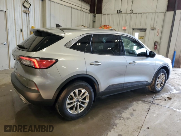 2022 Ford Escape SE with VIN 1FMCU9G66NUB79687, listed as a Copart auction lot 61151065 with 25,221 mi miles and Salvage title. Bid and sale history available at DreamBid. Image 3.