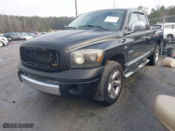 2008 Dodge Ram 1500 SLT with VIN 1D7HU18228S628151, listed as a IAAI auction lot 41563519 with 274,532 mi miles. Bid and sale history available at carsss.com. Image 2.
