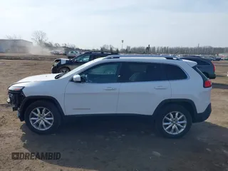 2014 Jeep Cherokee Limited with VIN 1C4PJMDS1EW277677, listed as a IAAI auction lot 41804993 with 55,010 mi miles and . Bid and sale history available at DreamBid. Image 14.