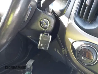 2021 GMC Canyon 4WD Denali z VIN 1GTG6EEN9M1240596, wystawiony jako IAAI lot #40760124 z przebiegiem 52 985 mil mil oraz . Historia ofert i sprzedaży dostępna na DreamBid. Obrazek 11.