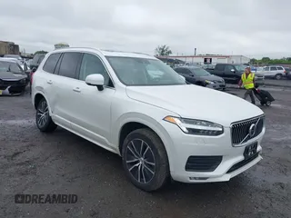 2020 Volvo XC90 Momentum with VIN YV4102PK9L1614676, listed as a IAAI auction lot 42345929 with 32,294 mi miles and . Bid and sale history available at DreamBid. Image 1.