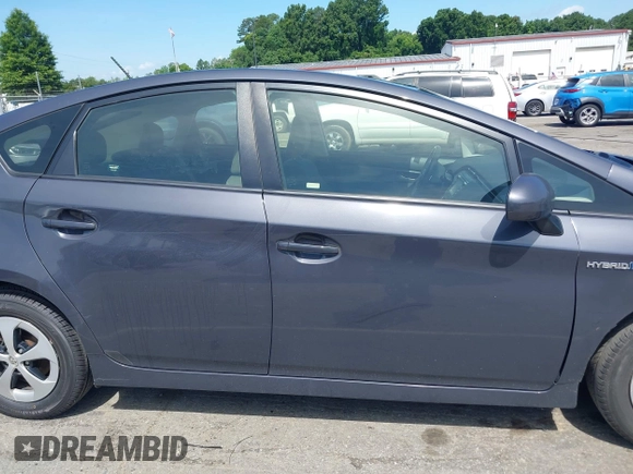 2015 Toyota Prius Four with VIN JTDKN3DU4F2004333, listed as a IAAI auction lot 42498090 with 237,179 mi miles and . Bid and sale history available at DreamBid. Image 13.