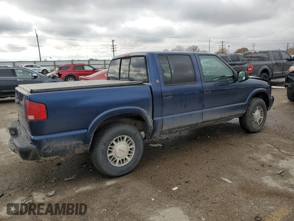 2001 GMC Sonoma SLS with VIN 1GTDT13W21K184331, listed as a Copart auction lot 81176184 with 162,506 mi miles and Salvage Title. Bid and sale history available at carsss.com. Image 3.