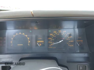 1988 Nissan Hardbody z VIN 1N6ND11S0JC345025, wystawiony jako IAAI lot #41899460 z przebiegiem 132 502 mil mil oraz . Historia ofert i sprzedaży dostępna na DreamBid. Obrazek 7.