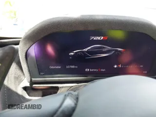 2019 McLaren 720S z VIN SBM14DCA2KW002960, wystawiony jako IAAI lot #41902025 z przebiegiem 10 788 mil mil oraz . Historia ofert i sprzedaży dostępna na DreamBid. Obrazek 15.