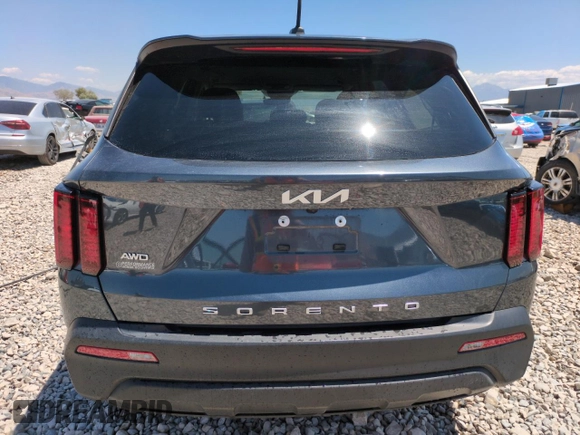 2022 Kia Sorento LX с VIN 5XYRGDLC1NG100917, выставлен на аукционе Copart как лот 64144525 с пробегом 65 806 миль миль и Списание • Salvage title. История ставок и продаж доступна на DreamBid. Изображение 6.