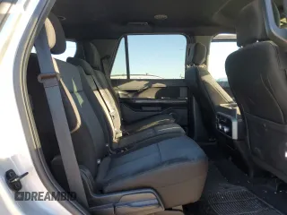 2019 Ford Expedition XLT z VIN 1FMJU1HT4KEA62046, wystawiony jako Copart lot #49557665 z przebiegiem 103 043 mil mil oraz Czysty tytuł • Clean title. Historia ofert i sprzedaży dostępna na DreamBid. Obrazek 10.