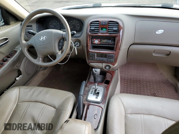 2004 Hyundai Sonata GLS with VIN KMHWF35H84A957433, listed as a Copart auction lot 82852774 with 187,857 mi miles and Salvage Title. Bid and sale history available at carsss.com. Image 8.