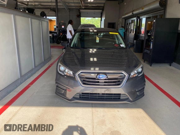 2019 Subaru Legacy Premium z VIN 4S3BNAF65K3014585, wystawiony jako IAAI lot #42774117 z przebiegiem 63 006 mil mil oraz . Historia ofert i sprzedaży dostępna na DreamBid. Obrazek 1.