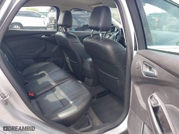 2012 Ford Focus Titanium with VIN 1FAHP3J29CL262348, listed as a IAAI auction lot 41812310 with 81,645 mi miles. Bid and sale history available at carsss.com. Image 8.