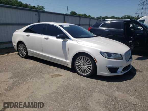2017 Lincoln MKZ Hybrid Reserve z VIN 3LN6L5MU7HR602252, wystawiony jako Copart lot #62481445 z przebiegiem 142 003 mil mil oraz Czysty tytuł • Clean title. Historia ofert i sprzedaży dostępna na DreamBid. Obrazek 4.