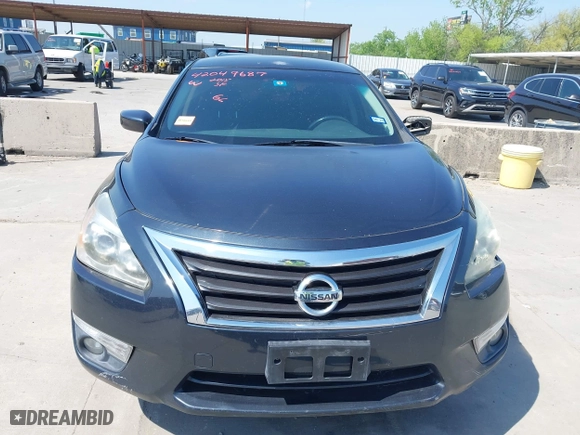 2015 Nissan Altima 2.5 S with VIN 1N4AL3AP1FC290299, listed as a IAAI auction lot 42049687 with 125,864 mi miles. Bid and sale history available at carsss.com. Image 12.