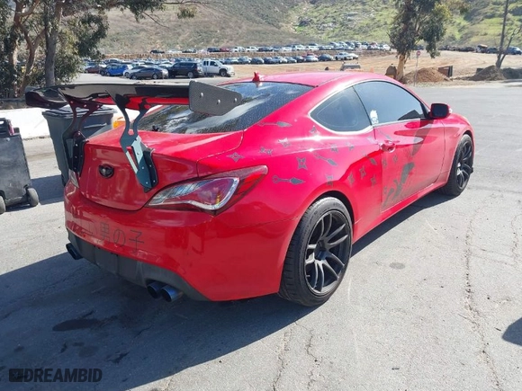 2013 Hyundai Genesis Coupe 3.8 R-Spec with VIN KMHHU6KJ3DU110342, listed as a IAAI auction lot 41716664 with 92,489 mi miles. Bid and sale history available at carsss.com. Image 4.