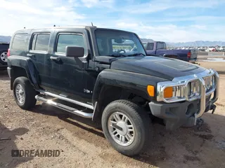 2006 Hummer H3 with VIN 5GTDN136468116507, listed as a IAAI auction lot 41820416 with 178,353 mi miles and . Bid and sale history available at DreamBid. Image 1.