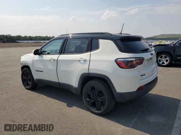 2018 Jeep Compass Latitude z VIN 3C4NJDBB3JT326243, wystawiony jako Copart lot #60688755 z przebiegiem 55 432 mil mil oraz Szkoda całkowita • Salvage title. Historia ofert i sprzedaży dostępna na DreamBid. Obrazek 2.