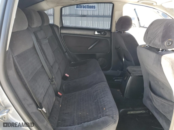 2002 Volkswagen Passat GLS with VIN WVWPD63B42P238060, listed as a Copart auction lot 89060265 with 192,701 mi miles and Salvage Title. Bid and sale history available at carsss.com. Image 10.