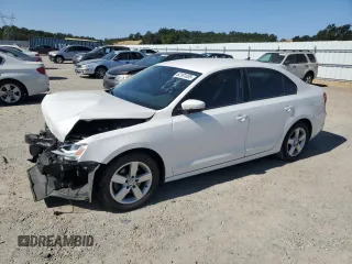 2012 Volkswagen Jetta TDI w/Premium & Nav с VIN 3VWLL7AJ6CM414337, выставлен на аукционе Copart как лот 62181335 с пробегом 264 782 миль миль и Списание • Salvage title. История ставок и продаж доступна на DreamBid. Изображение 1.