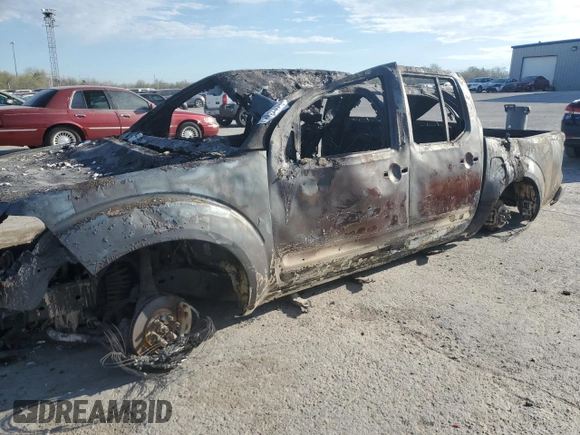 2008 Nissan Frontier SE z VIN 1N6AD07W08C451892, wystawiony jako Copart lot #50370945 z przebiegiem Nie podano mil oraz Nie do naprawy • Non repairable. Historia ofert i sprzedaży dostępna na DreamBid. Obrazek 1.