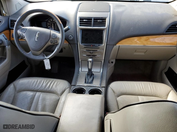 2014 Lincoln MKX with VIN 2LMDJ6JKXEBL17131, listed as a Copart auction lot 41811194 with 141,200 mi miles and Clean Title. Bid and sale history available at carsss.com. Image 8.
