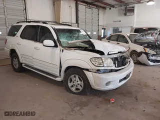 2001 Toyota Sequoia Limited with VIN 5TDBT48A91S010321, listed as a IAAI auction lot 41447396 with 1 mi miles. Bid and sale history available at carsss.com. Image 1.