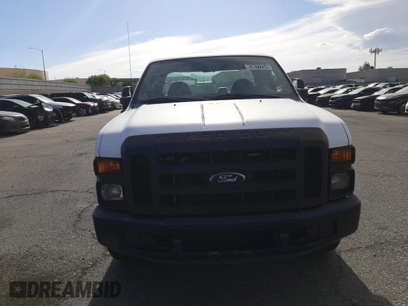 2008 Ford F-250 XL with VIN 1FTSX20508EE35630, listed as a Copart auction lot 53877234 with 117,312 mi miles and Clean title. Bid and sale history available at DreamBid. Image 5.