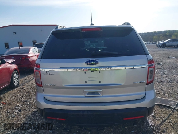 2014 Ford Explorer Limited with VIN 1FM5K7F89EGC13660, listed as a IAAI auction lot 41978442 with 174,966 mi miles and . Bid and sale history available at carsss.com. Image 16.