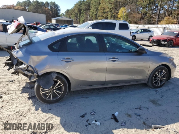 2023 Kia Forte LXS with VIN 3KPF24AD0PE615260, listed as a Copart auction lot 80624424 with 32,425 mi miles and Salvage Title. Bid and sale history available at carsss.com. Image 3.