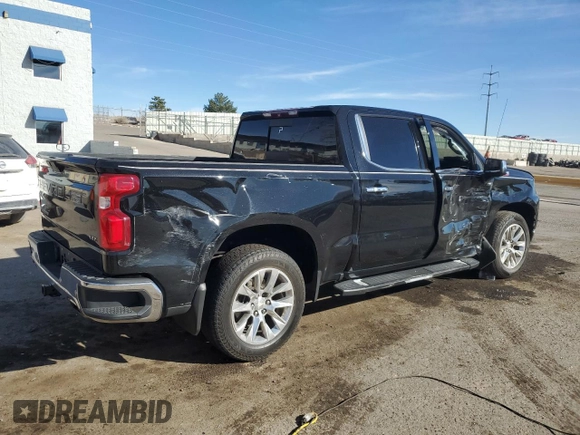 2019 Chevrolet Silverado 1500 LTZ with VIN 3GCUYGEL2KG182725, listed as a Copart auction lot 50393705 with 135,057 mi miles and Salvage Title. Bid and sale history available at DreamBid. Image 3.