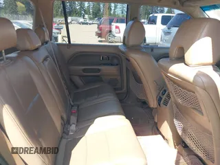 2008 Honda Pilot EX-L with VIN 5FNYF18568B025960, listed as a IAAI auction lot 42100571 with 206,437 mi miles. Bid and sale history available at carsss.com. Image 8.