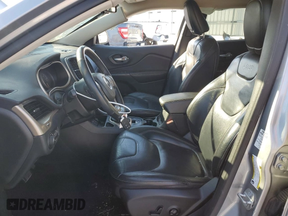 2016 Jeep Cherokee Limited with VIN 1C4PJLDB8GW264342, listed as a Copart auction lot 87949625 with 117,749 mi miles and Salvage Title. Bid and sale history available at carsss.com. Image 7.