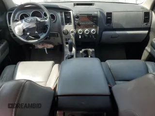 2011 Toyota Sequoia SR5 with VIN 5TDZM5G15BS002852, listed as a Copart auction lot 72257544 with 198,584 mi miles and Salvage Title. Bid and sale history available at carsss.com. Image 8.
