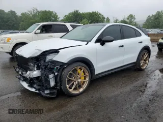 2023 Porsche Cayenne z VIN WP1BK2AY8PDA39066, wystawiony jako Copart lot #60699995 z przebiegiem 7 785 mil mil oraz Szkoda całkowita • Salvage title. Historia ofert i sprzedaży dostępna na DreamBid. Obrazek 1.