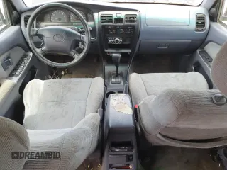 2000 Toyota 4Runner SR5 with VIN JT3GN86R3Y0165819, listed as a Copart auction lot 55348895 with 215,740 mi miles and Clean Title. Bid and sale history available at DreamBid. Image 8.
