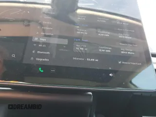 2018 Tesla Model 3 Long Range Battery z VIN 5YJ3E1EB4JF182495, wystawiony jako Copart lot #55627055 z przebiegiem 53 415 mil mil oraz Czysty tytuł • Clean title. Historia ofert i sprzedaży dostępna na DreamBid. Obrazek 9.