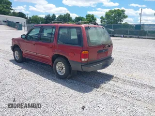 2000 Ford Explorer XLS z VIN 1FMZU72X2YUB64879, wystawiony jako IAAI lot #42333278 z przebiegiem 169 693 mil mil oraz . Historia ofert i sprzedaży dostępna na DreamBid. Obrazek 3.