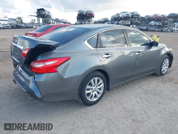 2017 Nissan Altima S z VIN 1N4AL3APXHN322044, wystawiony jako IAAI lot #42238594 z przebiegiem 97 744 mil mil oraz . Historia ofert i sprzedaży dostępna na DreamBid. Obrazek 4.