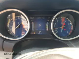 2015 Maserati Ghibli S Q4 z VIN ZAM57RTA7F1130656, wystawiony jako Copart lot #56363915 z przebiegiem 45 397 mil mil oraz Szkody całkowita. Historia ofert i sprzedaży dostępna na DreamBid. Obrazek 9.