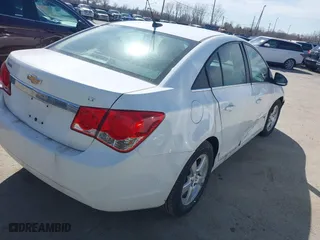 2014 Chevrolet Cruze 1LT with VIN 1G1PC5SB4E7474607, listed as a IAAI auction lot 41811637 with 88,676 mi miles. Bid and sale history available at carsss.com. Image 4.