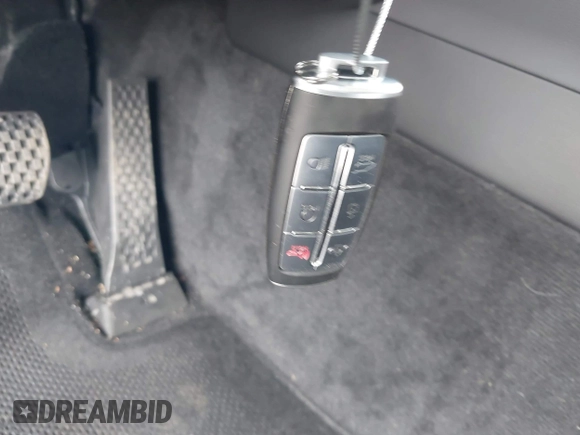 2024 Genesis GV70 2.5T with VIN 5NMMADTB8RH014051, listed as a IAAI auction lot 42016285 with 9,671 mi miles and . Bid and sale history available at DreamBid. Image 11.