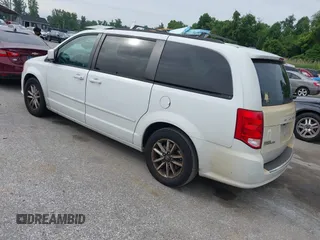 2014 Dodge Grand Caravan SXT z VIN 2C4RDGCG2ER181905, wystawiony jako IAAI lot #42354056 z przebiegiem 224 108 mil mil oraz . Historia ofert i sprzedaży dostępna na DreamBid. Obrazek 3.