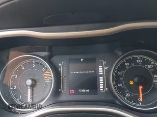 2016 Jeep Cherokee Latitude с VIN 1C4PJMCB8GW123908, выставлен на аукционе IAAI как лот 42321988 с пробегом 77 358 миль миль и . История ставок и продаж доступна на DreamBid. Изображение 7.