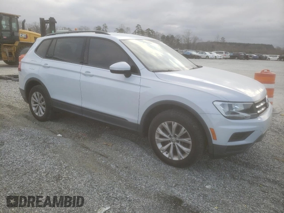 2018 Volkswagen Tiguan S with VIN 3VV1B7AX5JM095111, listed as a Copart auction lot 49088375 with 58,042 mi miles and Salvage title. Bid and sale history available at DreamBid. Image 4.