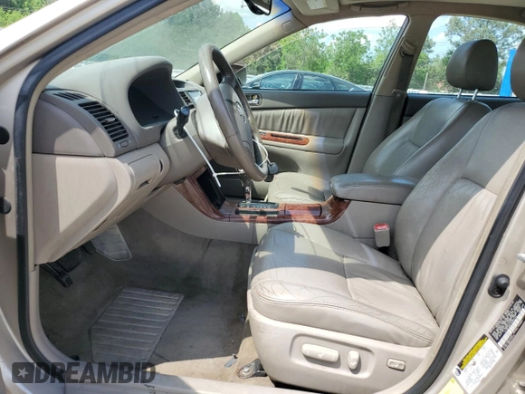 2005 Toyota Camry LE with VIN 4T1BF30K15U603142, listed as a Copart auction lot 54925905 with 295,376 mi miles and Clean Title. Bid and sale history available at DreamBid. Image 7.