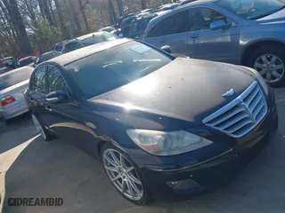 2011 Hyundai Genesis with VIN KMHGC4DE8BU120106, listed as a IAAI auction lot 41675439 with 189,152 mi miles. Bid and sale history available at carsss.com. Image 1.