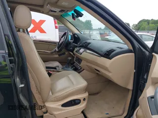 2005 BMW X5 3.0i with VIN 5UXFA13505LY12648, listed as a IAAI auction lot 42144830 with 189,271 mi miles. Bid and sale history available at carsss.com. Image 5.